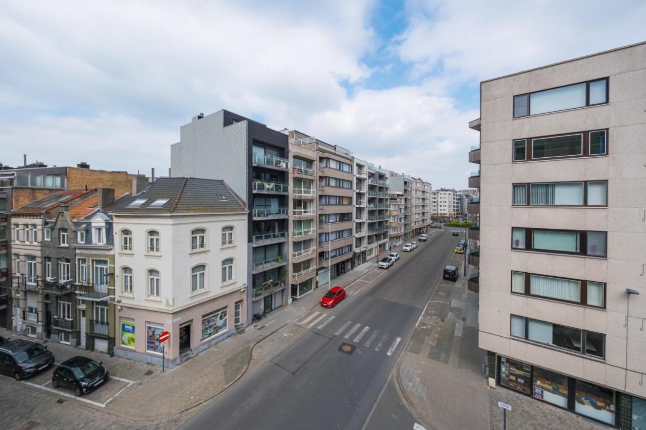 Duong Condo Ostend Exterior photo